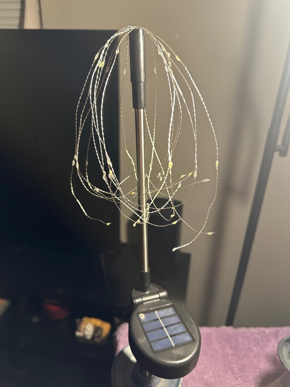 Solar-Powered LED String Light Headphone-Style Decorative Lamp - Gray